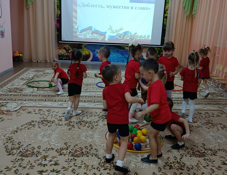 23 февраля в средней группе "Семицветик" и "Незабудки".